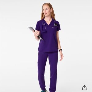 Figs pulse purple set NWT